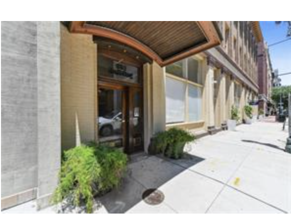 601 Baronne St #PH1, Central Business District